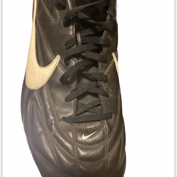 Nike tiempo legend Black & White FG size 12 Soccer Cleats main image 5